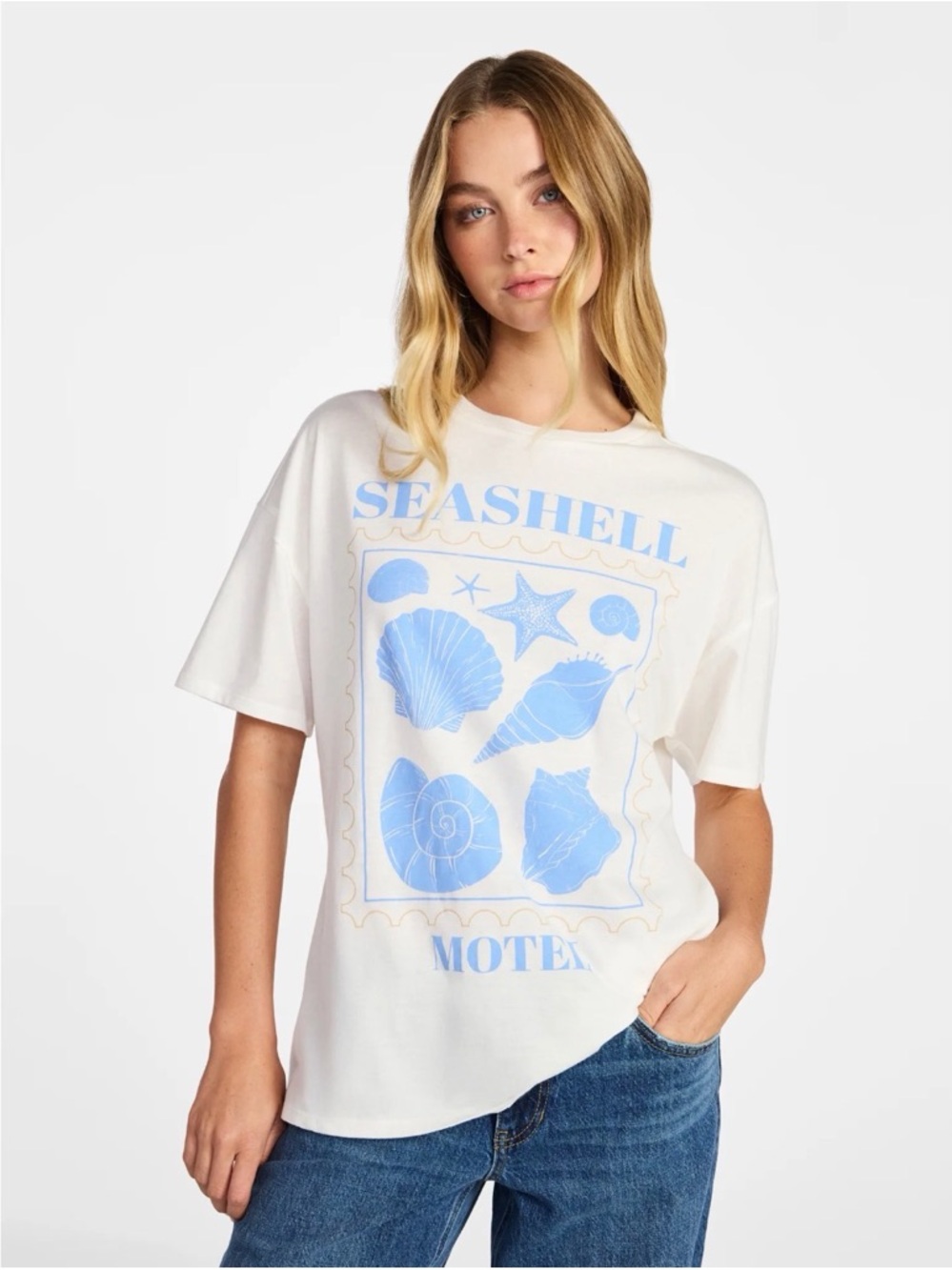 No Boundaries Oversized “Seashell Motel”Graphic Tee~Nautical~Beach~ Size Large - Picture 11 of 13
